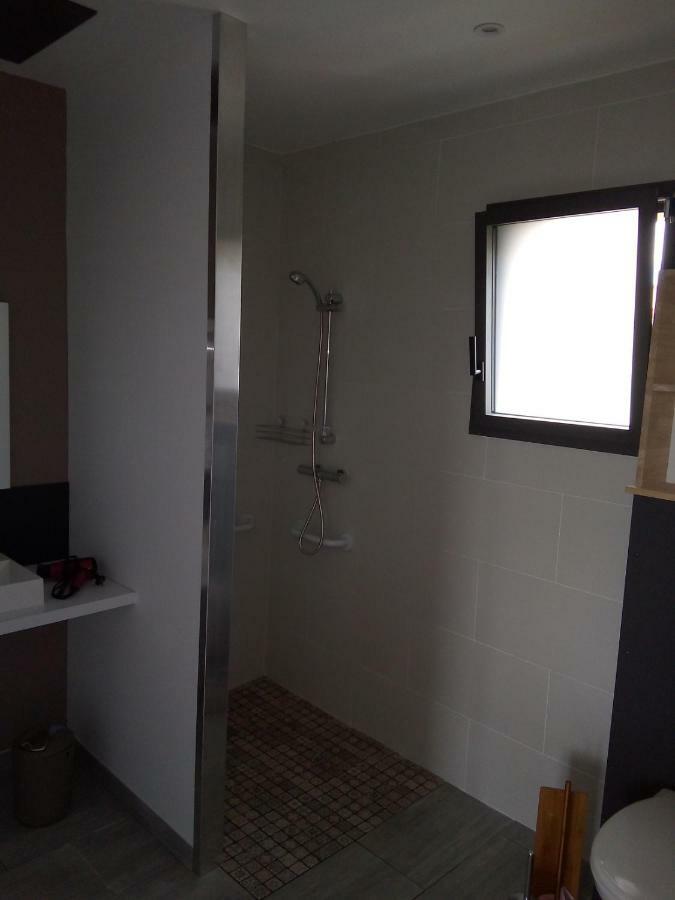 Au Refuge Des Farfas Apartman Saint-Paul-en-Pareds Kültér fotó
